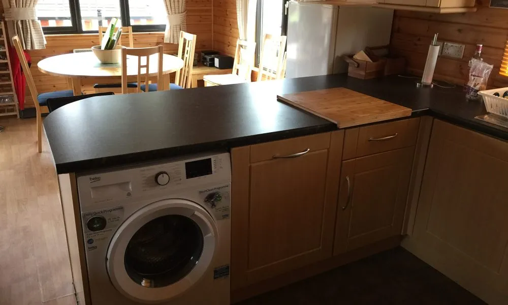 kitchen-withwashing-machine Ben Lomond Lodge, Kitchen